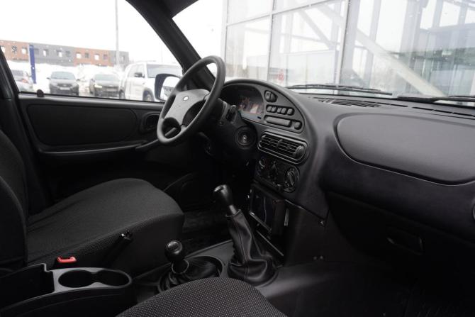 Lada (ВАЗ) Niva с пробегом 2024 года, цена 1 225 000 рублей, 4237 км, внедорожник, Автокод Объявления