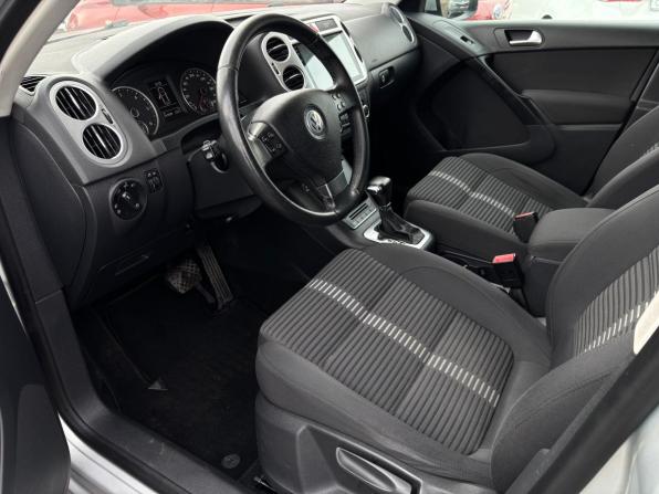Volkswagen Tiguan I с пробегом 2010 года, цена 1 035 000 рублей, 235583 км, внедорожник, Автокод Объявления