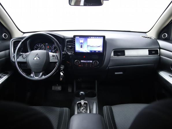 Mitsubishi Outlander III Рестайлинг 2 с пробегом 2016 года, цена 1 390 000 рублей, 235167 км, внедорожник, Автокод Объявления