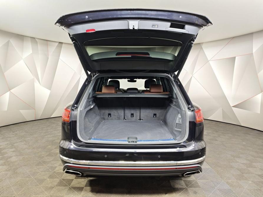 Volkswagen Touareg III Москва  - изображение 12