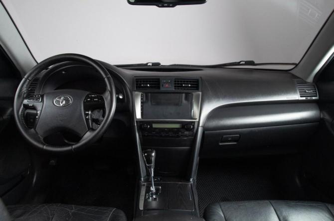 Toyota Camry VI (XV40) Рестайлинг с пробегом 2010 года, цена 1 219 000 рублей, 331975 км, седан, Автокод Объявления