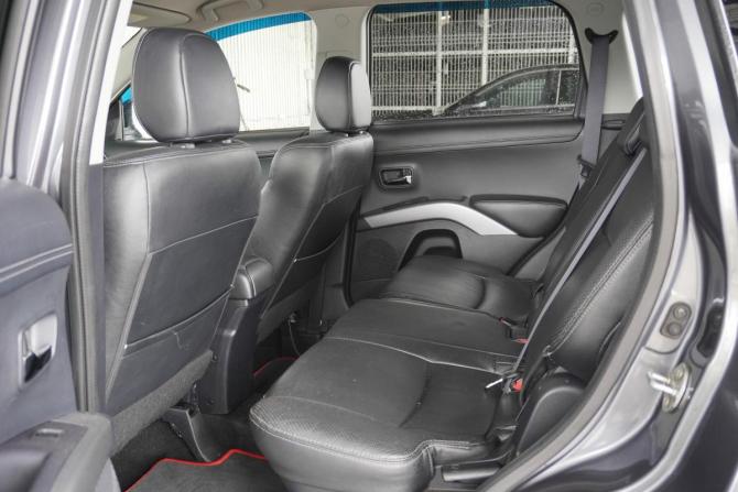 Mitsubishi Outlander II Рестайлинг с пробегом 2012 года, цена 1 465 000 рублей, 245854 км, внедорожник, Автокод Объявления