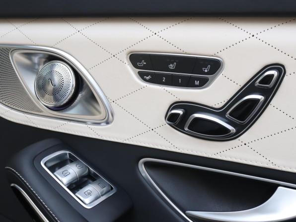 Mercedes-Benz Maybach S-Класс I (X222) с пробегом 2015 года, цена 3 700 000 рублей, 92235 км, седан, Автокод Объявления