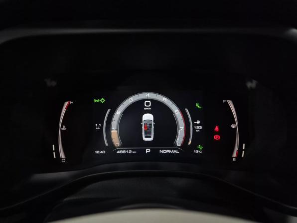 Haval Jolion I с пробегом 2023 года, цена 1 990 000 рублей, 46609 км, внедорожник, Автокод Объявления