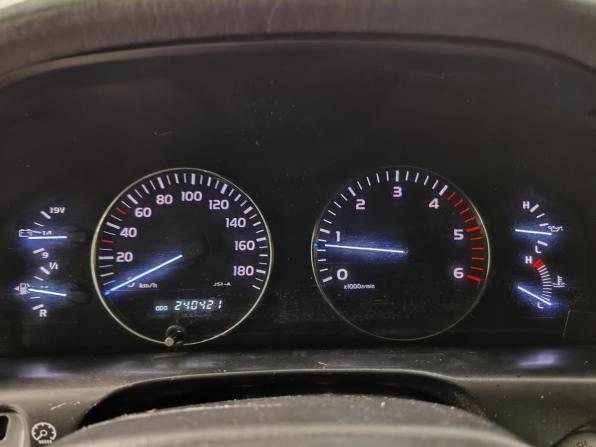 Toyota Land Cruiser 100 Series Рестайлинг 2 с пробегом 2007 года, цена 2 529 000 рублей, 240420 км, внедорожник, Автокод Объявления