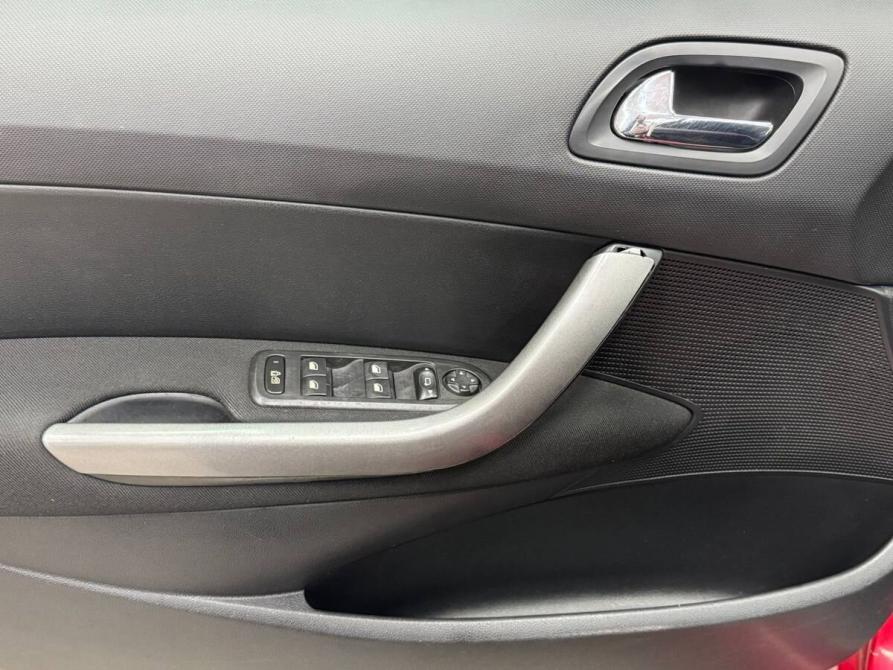 Peugeot 308 I Ростов-на-Дону  - изображение 15
