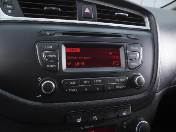 Kia Ceed II Рестайлинг с пробегом 2016 года, цена 1 390 000 рублей, 155148 км, хэтчбек, Автокод Объявления