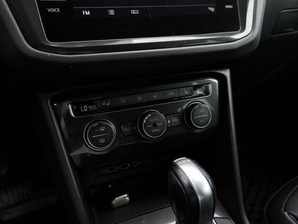 Volkswagen Tiguan II с пробегом 2018 года, цена 2 897 000 рублей, 125500 км, внедорожник, Автокод Объявления