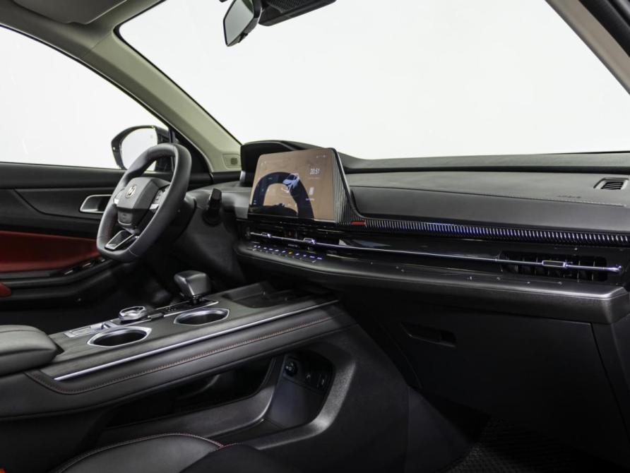 Changan UNI-S (CS55 Plus) Москва  - изображение 15