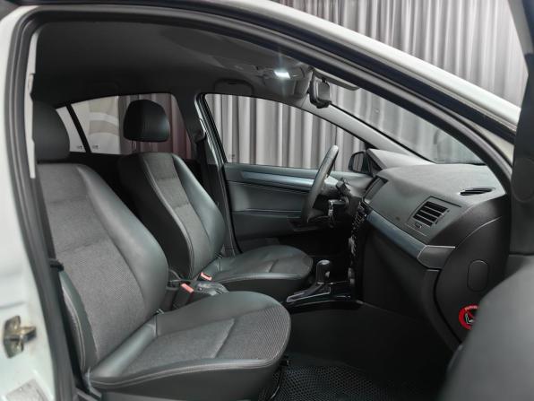 Opel Astra H Рестайлинг с пробегом 2008 года, цена 540 000 рублей, 141240 км, седан, Автокод Объявления