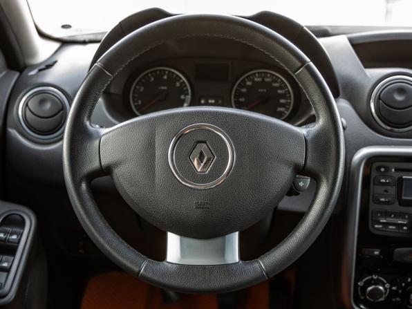 Renault Duster I с пробегом 2012 года, цена 878 000 рублей, 203307 км, внедорожник, Автокод Объявления