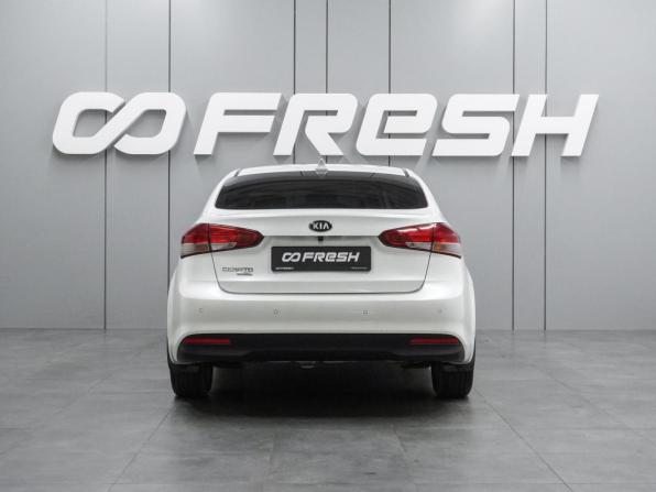 Kia Cerato III Рестайлинг (Classic) с пробегом 2019 года, цена 1 737 000 рублей, 82124 км, седан, Автокод Объявления