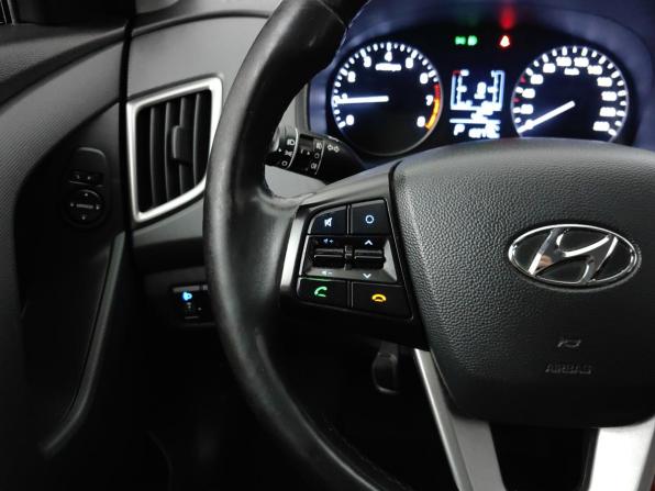 Hyundai Creta I с пробегом 2019 года, цена 1 649 000 рублей, 132000 км, внедорожник, Автокод Объявления