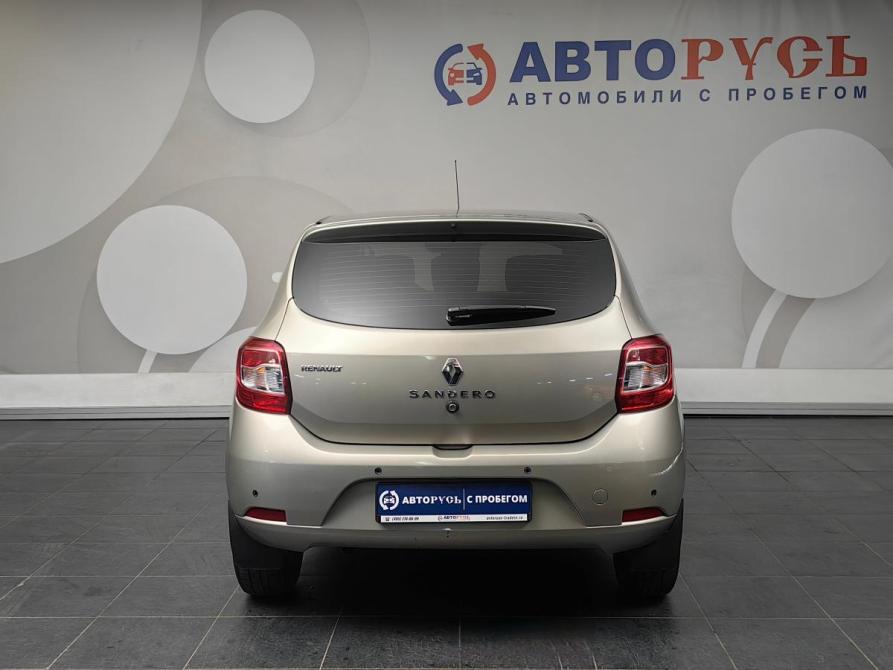 Renault Sandero II Москва  - изображение 4