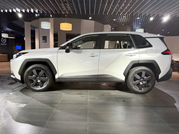Новый Toyota RAV4 VI (XA60) 2026 года, цена 4 949 110 рублей, внедорожник, Автокод Объявления