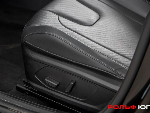 Hyundai Elantra VII (CN7) Рестайлинг с пробегом 2023 года, цена 2 358 000 рублей, 9954 км, седан, Автокод Объявления