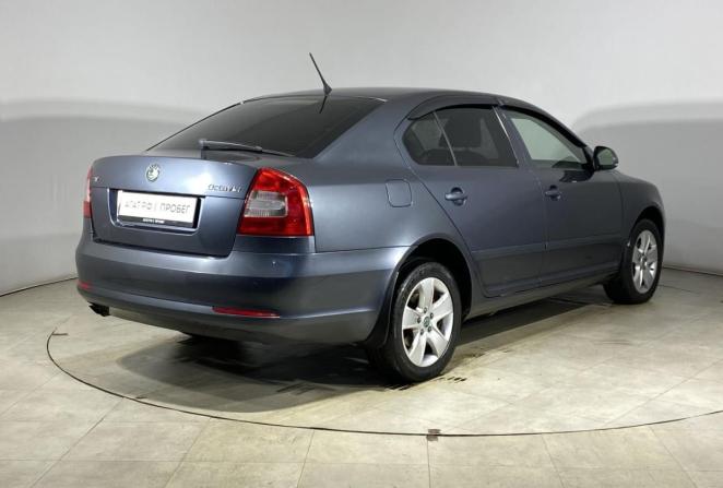 Skoda Octavia II (A5) Рестайлинг с пробегом 2012 года, цена 900 000 рублей, 176630 км, лифтбек, Автокод Объявления