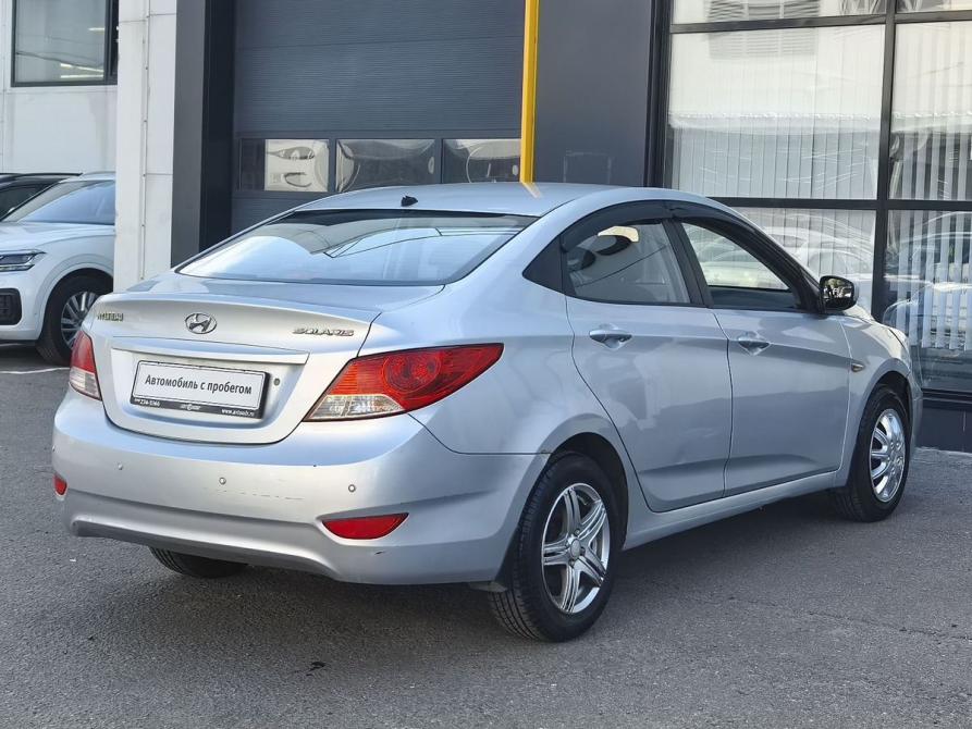 Hyundai Solaris I Москва  - изображение 5