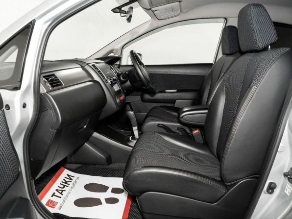 Nissan Tiida I с пробегом 2010 года, цена 890 500 рублей, 59306 км, хэтчбек, Автокод Объявления