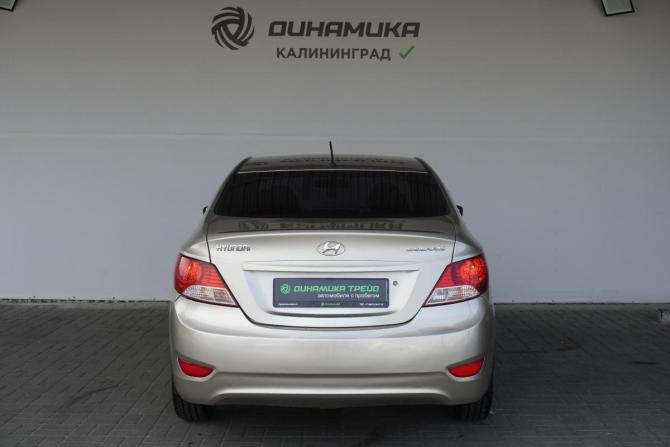 Hyundai Solaris I с пробегом 2011 года, цена 649 000 рублей, 248121 км, седан, Автокод Объявления