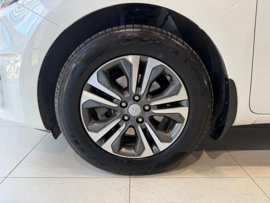 Kia Carnival III Москва  - изображение 30