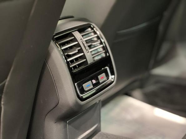 Volkswagen Passat B8 с пробегом 2015 года, цена 1 690 000 рублей, 104753 км, седан, Автокод Объявления
