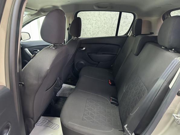 Renault Sandero II с пробегом 2018 года, цена 1 265 000 рублей, 54869 км, хэтчбек, Автокод Объявления