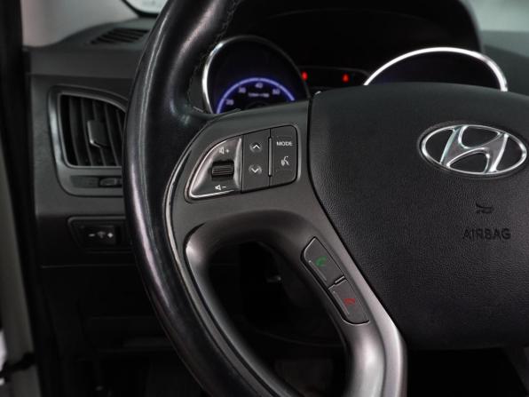 Hyundai ix35 I Рестайлинг с пробегом 2013 года, цена 1 447 000 рублей, 138831 км, внедорожник, Автокод Объявления