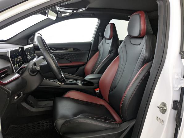 Geely Coolray I Рестайлинг с пробегом 2023 года, цена 1 995 000 рублей, 40300 км, внедорожник, Автокод Объявления