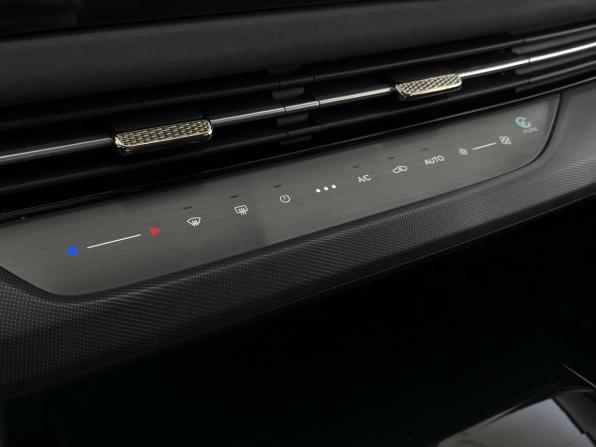 Exeed LX I Рестайлинг 2 с пробегом 2024 года, цена 2 500 000 рублей, 11280 км, внедорожник, Автокод Объявления
