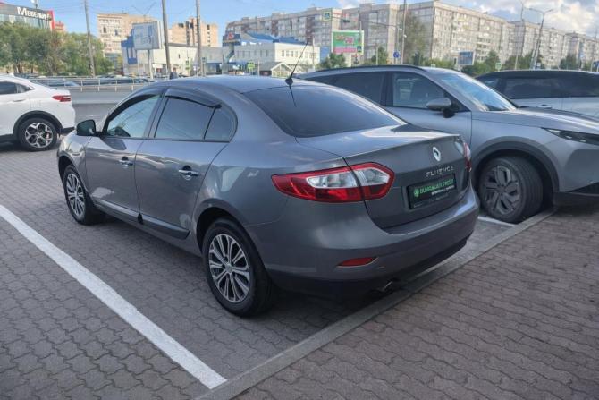 Renault Fluence I Рестайлинг с пробегом 2013 года, цена 632 000 рублей, 264693 км, седан, Автокод Объявления