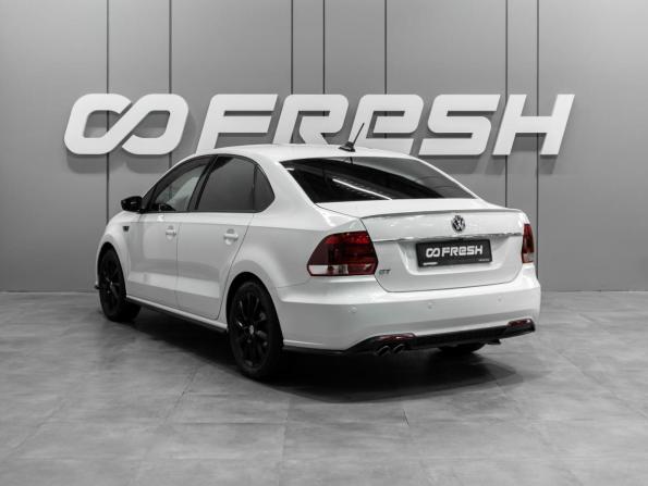Volkswagen Polo V Рестайлинг с пробегом 2017 года, цена 1 279 000 рублей, 160415 км, седан, Автокод Объявления