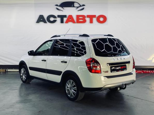 Lada (ВАЗ) Granta I Рестайлинг с пробегом 2020 года, цена 816 000 рублей, 32602 км, универсал, Автокод Объявления