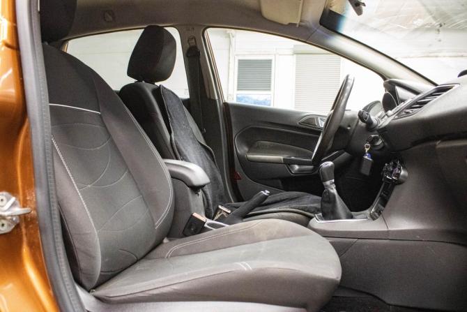 Ford Fiesta Mk6 Рестайлинг с пробегом 2015 года, цена 539 000 рублей, 161430 км, хэтчбек, Автокод Объявления