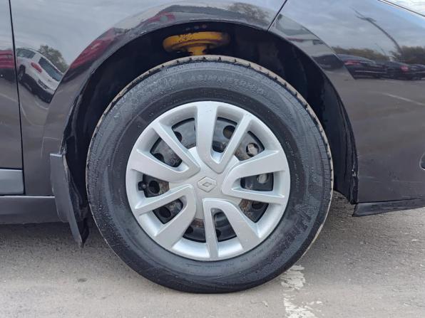 Renault Fluence I Рестайлинг с пробегом 2013 года, цена 680 000 рублей, 226226 км, седан, Автокод Объявления