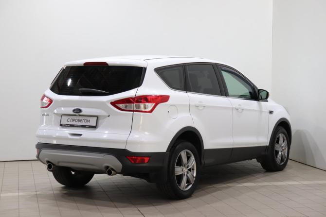 Ford Kuga II Рестайлинг с пробегом 2016 года, цена 1 385 000 рублей, 125943 км, внедорожник, Автокод Объявления