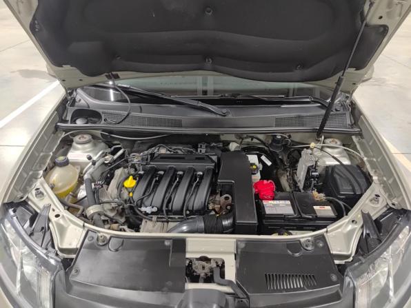 Renault Sandero II с пробегом 2016 года, цена 910 000 рублей, 96401 км, хэтчбек, Автокод Объявления