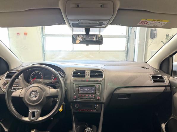 Volkswagen Polo V с пробегом 2014 года, цена 735 000 рублей, 151714 км, седан, Автокод Объявления