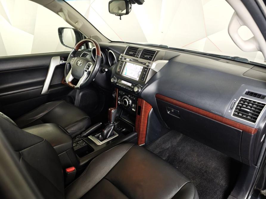 Toyota Land Cruiser Prado 150 Series Рестайлинг 1 Москва  - изображение 13