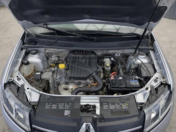 Renault Sandero II с пробегом 2015 года, цена 947 000 рублей, 46534 км, хэтчбек, Автокод Объявления