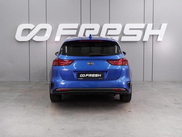Kia Ceed III с пробегом 2021 года, цена 2 385 000 рублей, 80109 км, универсал, Автокод Объявления