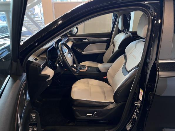 Haval Jolion I с пробегом 2023 года, цена 2 096 000 рублей, 91464 км, внедорожник, Автокод Объявления
