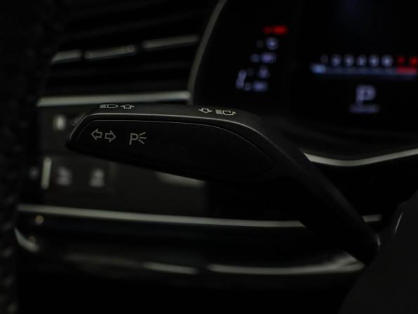 Audi Q8 I (4M) с пробегом 2019 года, цена 5 590 000 рублей, 114375 км, внедорожник, Автокод Объявления