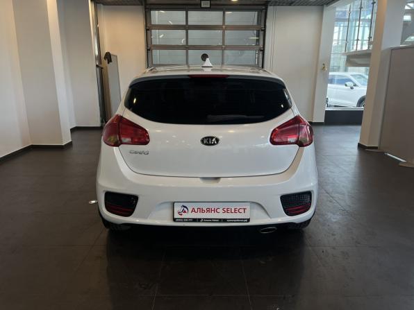 Kia Ceed II Рестайлинг с пробегом 2017 года, цена 1 522 000 рублей, 128206 км, хэтчбек, Автокод Объявления