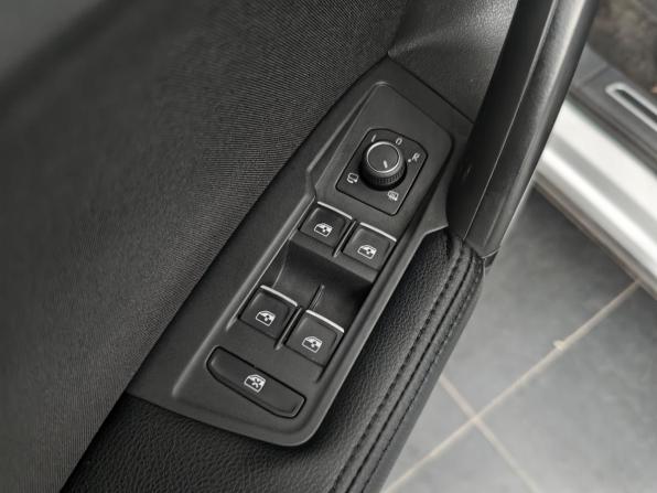 Volkswagen Tiguan II с пробегом 2018 года, цена 1 999 000 рублей, 186692 км, внедорожник, Автокод Объявления