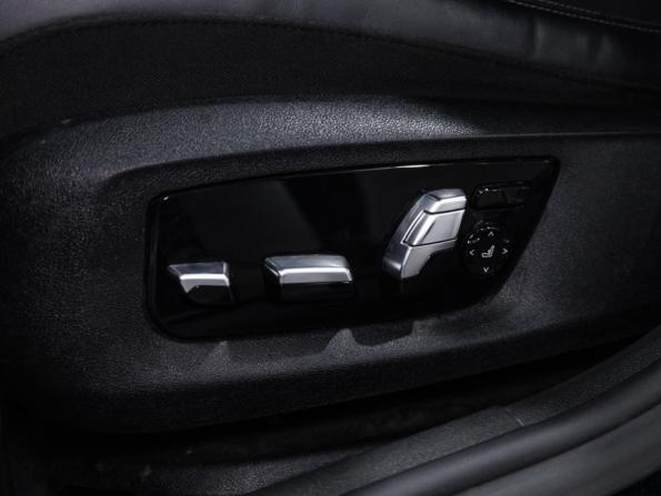 BMW 5 серии VII (G30/G31/G38) с пробегом 2018 года, цена 4 360 465 рублей, 114087 км, седан, Автокод Объявления