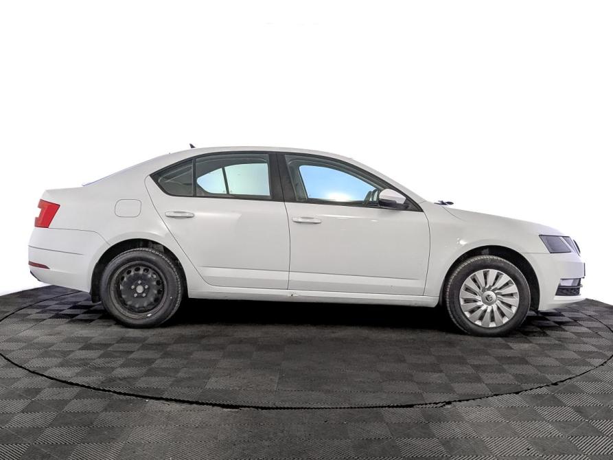 Skoda Octavia III (A7) Рестайлинг Москва  - изображение 4