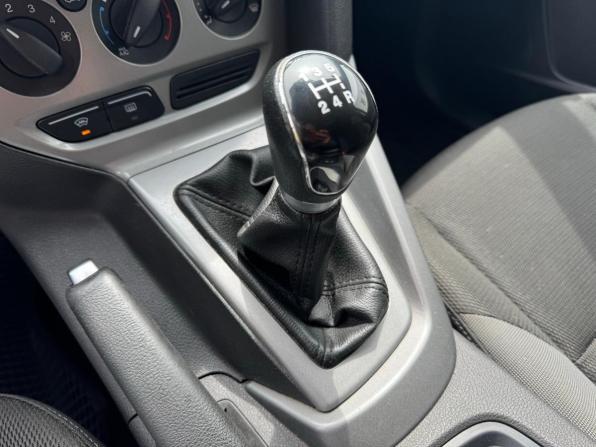 Ford Focus III с пробегом 2014 года, цена 555 000 рублей, 326838 км, универсал, Автокод Объявления