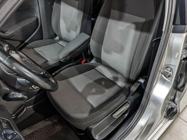 Volkswagen Polo V Рестайлинг с пробегом 2018 года, цена 1 340 000 рублей, 97515 км, седан, Автокод Объявления