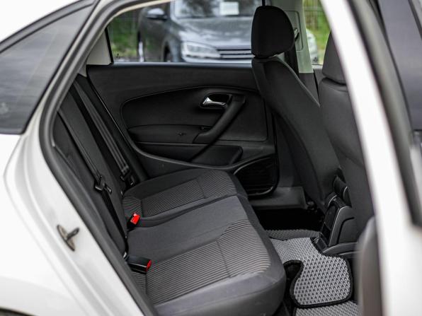 Volkswagen Polo V с пробегом 2013 года, цена 830 000 рублей, 156035 км, седан, Автокод Объявления